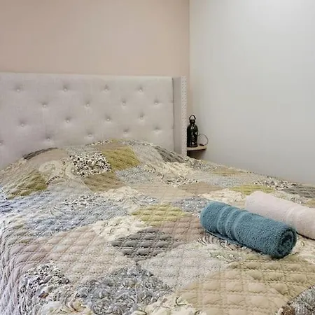Charmante Maison Totalement Renovee *
