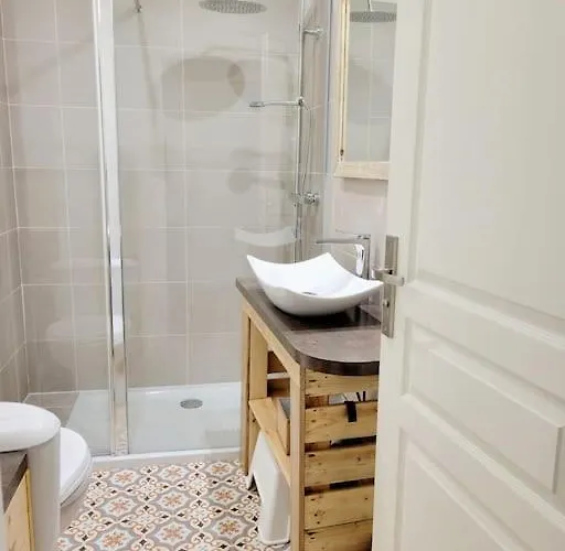 Charmante Maison Totalement Renovee