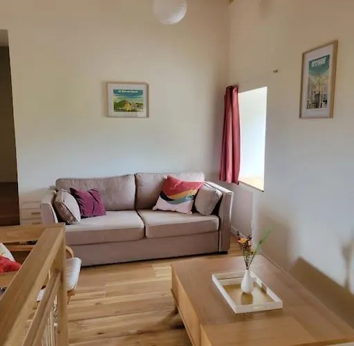 Charmante Maison Totalement Renovee * Saint-Géron